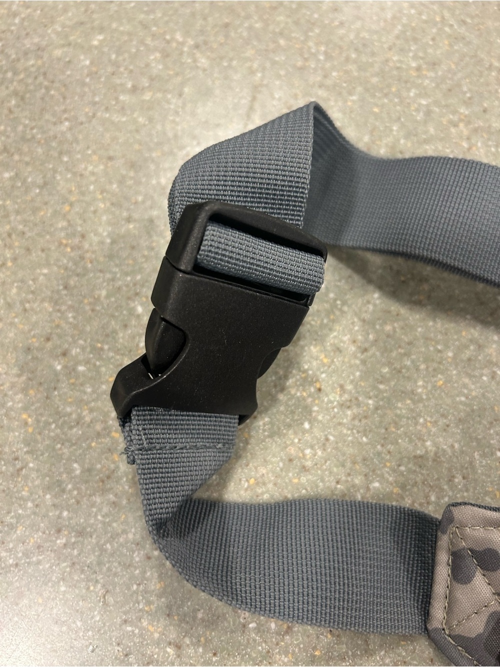 Neff Gray & Orange Camo Belt Bag - Picture 6 of 7